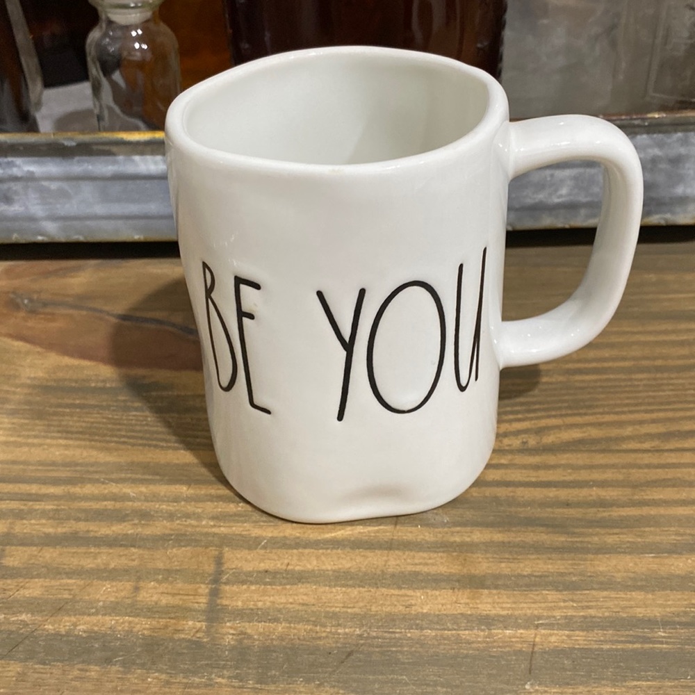 NWT 2017 Rae Dunn BE YOU mug